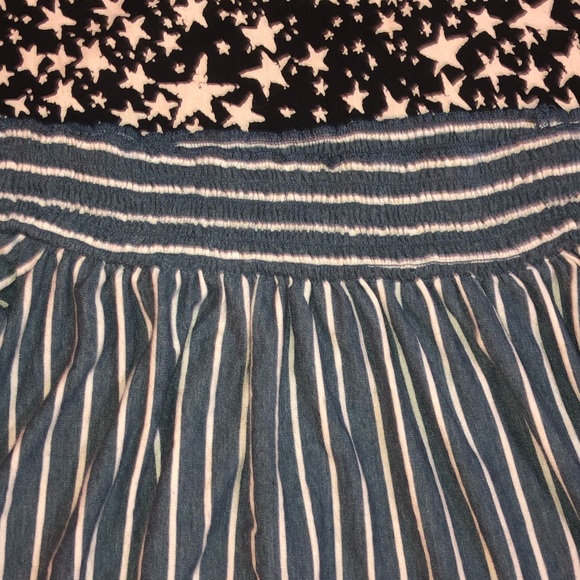 Off the shoulder top - Picture 2 of 2